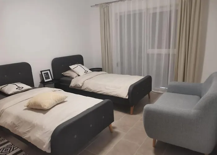 Aparthotel The Nook 3*